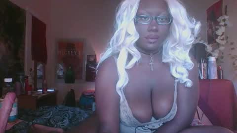 manicpixiedreamgirl666 online show from September 2025 03:12:02 PM