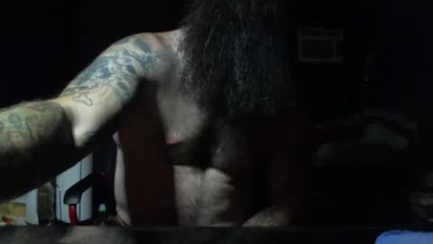 Snapshot of maninthemountains chatting on June 2026 05:01:01 AM maninthemountains online show from June 2026 05:01:01 AM