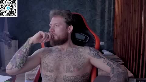 Snapshot of manjerk_on_cb chatting on November 2025 10:39:02 AM Arthur online show from November 2025 10:39:02 AM