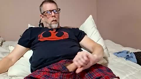 Dickinabox online show from November 2025 01:05:02 AM