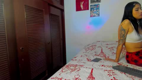 Snapshot of mantis_wine chatting on September 2025 01:39:02 AM MARY online show from September 2025 01:39:02 AM