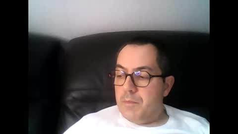 manu5933 online show from November 2025 02:18:01 PM