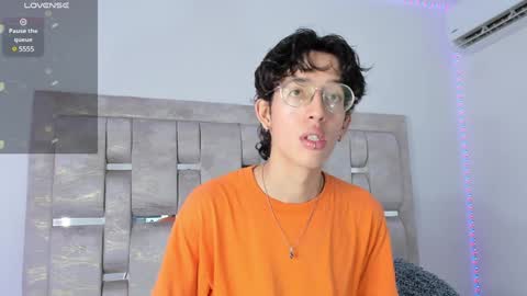 Snapshot of manu_vera8 chatting on December 2024 12:35:01 PM Manuel online show from December 2024 12:35:01 PM