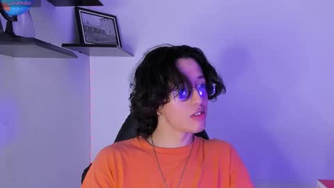 Snapshot of manu_vera8 chatting on November 2025 02:32:01 AM Manuel online show from November 2025 02:32:01 AM