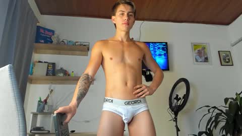 Snapshot of manucute_23_ chatting on December 2025 02:36:02 PM manucute 23 online show from December 2025 02:36:02 PM