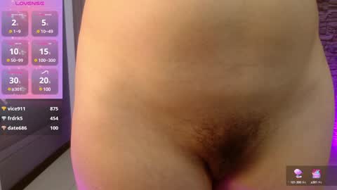 Angela online show from February 2025 05:20:01 PM