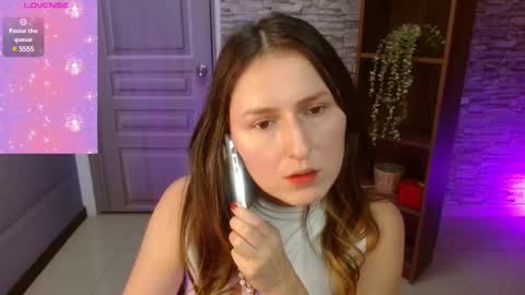 Angela online show from February 2025 11:06:02 AM