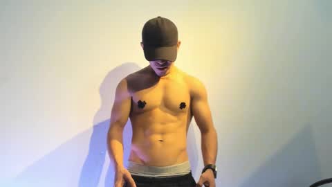 Manuel online show from September 2025 08:19:01 PM