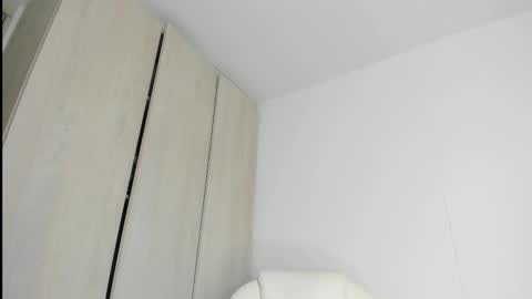 MANUELA online show from March 2026 03:28:02 PM