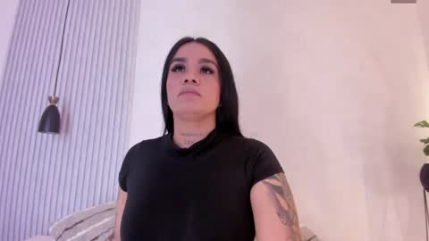 manuela_montes_ online show from April 2026 11:25:02 AM
