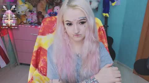 Snapshot of manuela_unicorn chatting on November 2025 08:42:02 PM Manuela online show from November 2025 08:42:02 PM