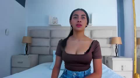 Manuela online show from January 2026 08:56:01 PM