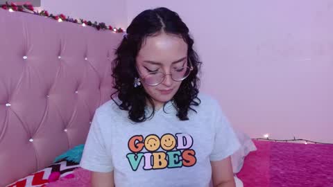 Snapshot of manumeow_ chatting on January 2025 09:50:01 PM Manu online show from January 2025 09:50:01 PM