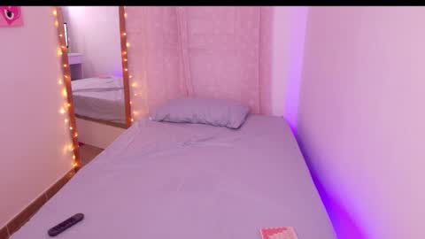 Snapshot of mar_333 chatting on November 2025 06:06:02 AM online show from November 2025 06:06:02 AM