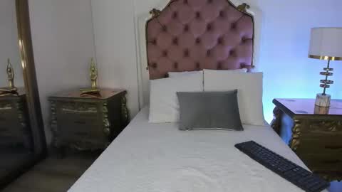 Snapshot of mara_betancurt chatting on November 2025 04:11:02 AM Mara online show from November 2025 04:11:02 AM