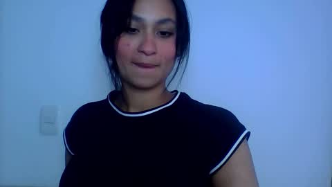 Mara online show from October 2025 06:28:02 PM