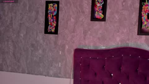 Mara online show from December 2024 08:34:01 PM