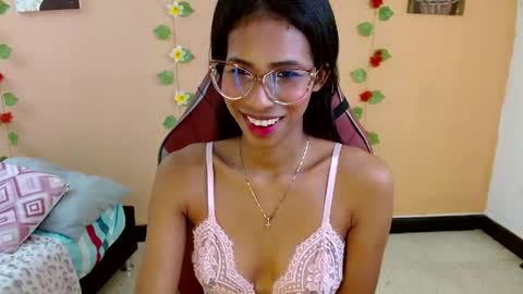 Snapshot of mara_summer chatting on April 2026 01:14:02 PM Mara 3 online show from April 2026 01:14:02 PM