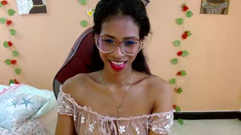 Snapshot of mara_summer chatting on April 2026 01:20:01 PM Mara 3 online show from April 2026 01:20:01 PM
