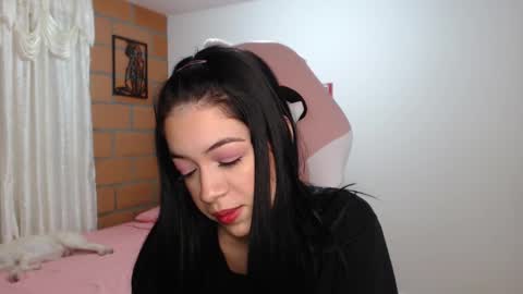 Marcela independent online show from January 2025 01:17:01 AM