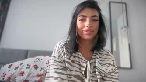 Snapshot of marakuia054 chatting on November 2025 07:07:03 AM Marakuia online show from November 2025 07:07:03 AM