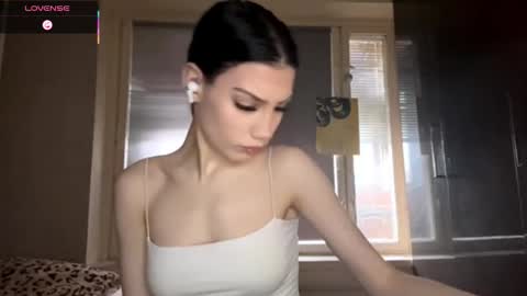 Elizaveta online show from October 2025 06:17:01 AM