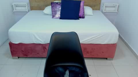 Maray Lous  online show from February 2026 09:14:02 PM