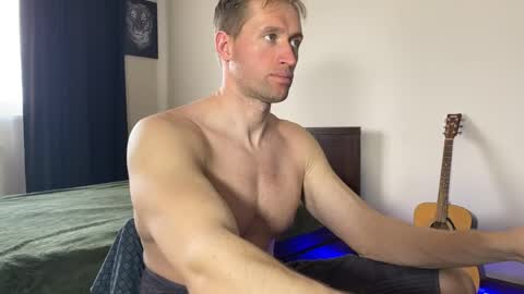 alex marvelxx online show from April 2026 01:38:02 PM