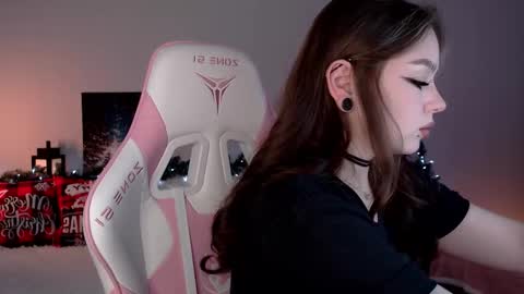 Lady Marceline online show from November 2025 10:05:01 AM