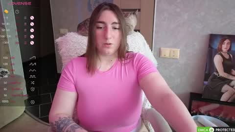 Snapshot of marceline_v chatting on November 2025 03:10:02 AM Marcy online show from November 2025 03:10:02 AM