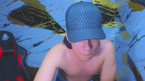 marcelo_boy online show from November 2025 02:28:01 PM