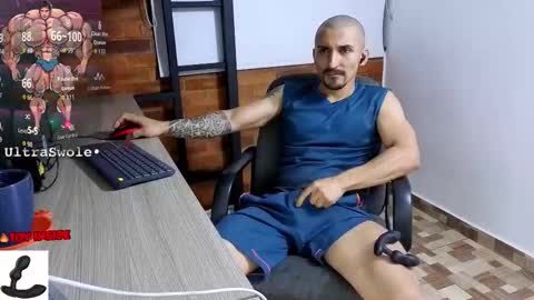 Marck  Independent model  online show from December 2025 01:35:02 AM