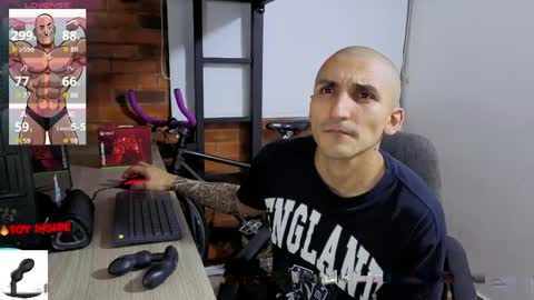 Marck  Independent model  online show from April 2026 03:55:01 AM