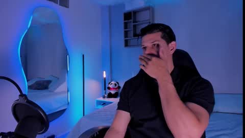 Snapshot of marcosullivan_ chatting on October 2025 01:18:01 PM Marco Sullivan online show from October 2025 01:18:01 PM