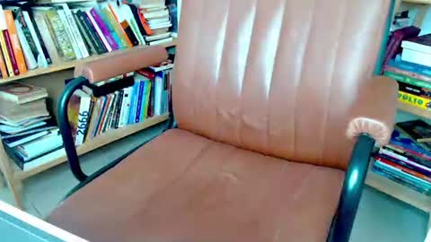 Snapshot of marcoteles2 chatting on September 2025 12:40:02 PM marcoteles online show from September 2025 12:40:02 PM