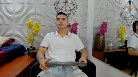 marcovitto online show from December 2024 05:04:02 AM