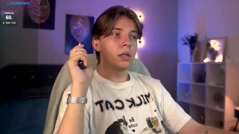 Snapshot of marcus_euphoria chatting on September 2025 01:27:01 PM Marcus online show from September 2025 01:27:01 PM