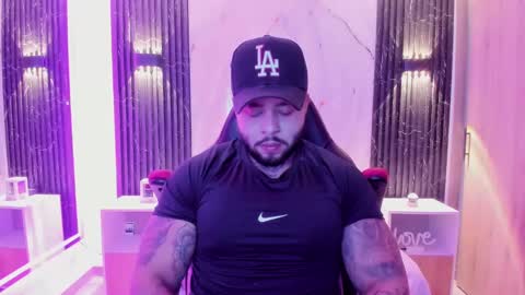 Marcus online show from October 2025 01:28:01 AM