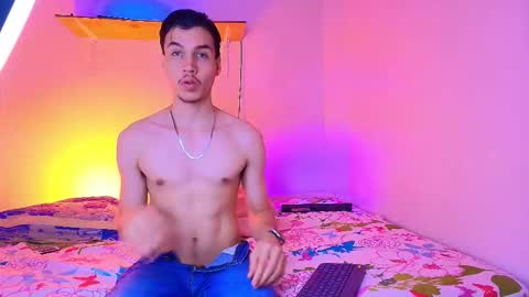 Marcus Hanks online show from November 2025 06:45:02 AM