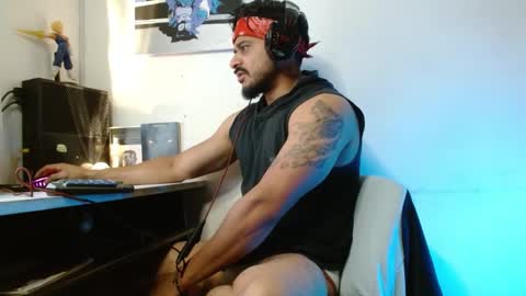 Snapshot of marcus_phoenix chatting on February 2025 03:22:01 AM Marcus online show from February 2025 03:22:01 AM