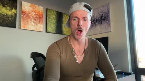 Snapshot of marcusripped1 chatting on December 2025 10:03:01 PM Marcus online show from December 2025 10:03:01 PM