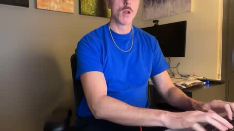 Snapshot of marcusripped1 chatting on December 2025 01:14:01 AM Marcus online show from December 2025 01:14:01 AM