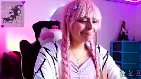 Snapshot of marcy_neko chatting on November 2025 01:54:02 PM Marceline online show from November 2025 01:54:02 PM