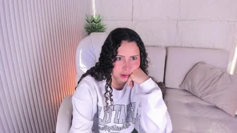 Marelyn online show from April 2026 11:32:01 AM