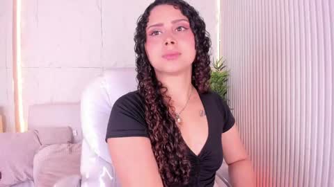 Snapshot of marelynsummer chatting on April 2026 11:36:01 AM Marelyn online show from April 2026 11:36:01 AM