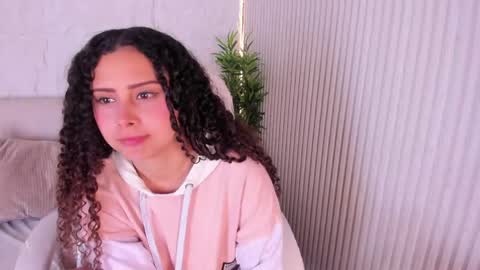Snapshot of marelynsummer chatting on April 2026 11:34:01 AM Marelyn online show from April 2026 11:34:01 AM