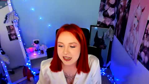Snapshot of margaret_red chatting on December 2024 10:25:02 PM Margaret online show from December 2024 10:25:02 PM