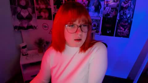 Snapshot of margaret_red chatting on November 2025 11:58:01 PM Margaret online show from November 2025 11:58:01 PM