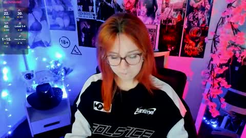 Snapshot of margaret_red chatting on November 2025 12:35:02 AM Margaret online show from November 2025 12:35:02 AM