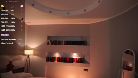 Snapshot of margarethowell chatting on November 2025 06:54:01 PM Margaret online show from November 2025 06:54:01 PM